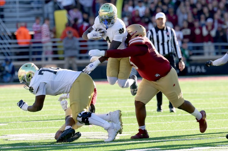 No. 12 Notre Dame escapes Boston College with 25-10 victory | iNFOnews.ca