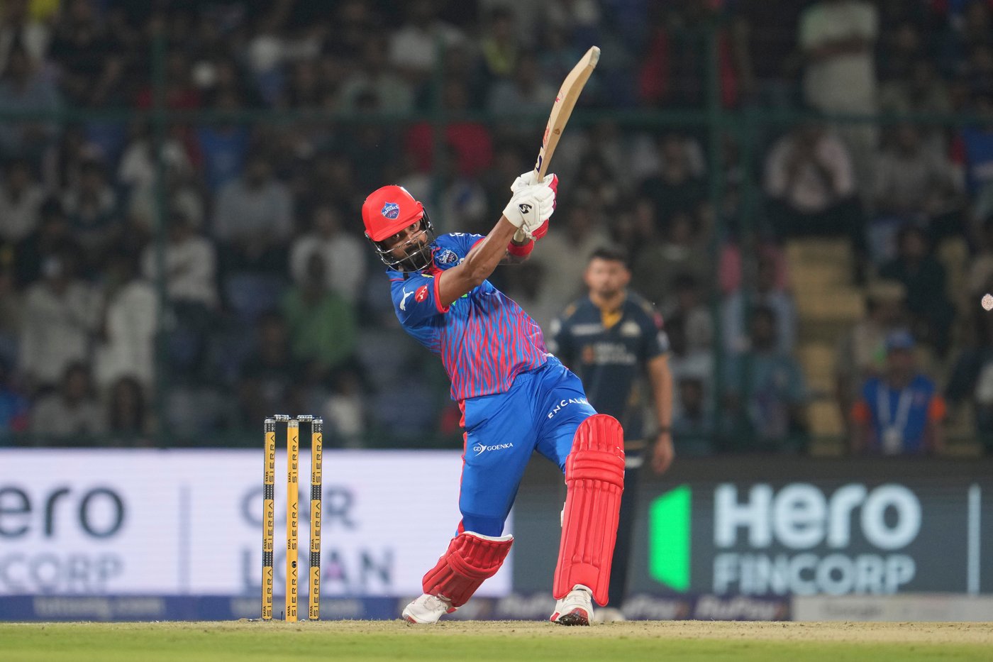 Gujarat survives David Miller’s late blitz for a 1-run win over Delhi in Indian Premier League | iNFOnews.ca