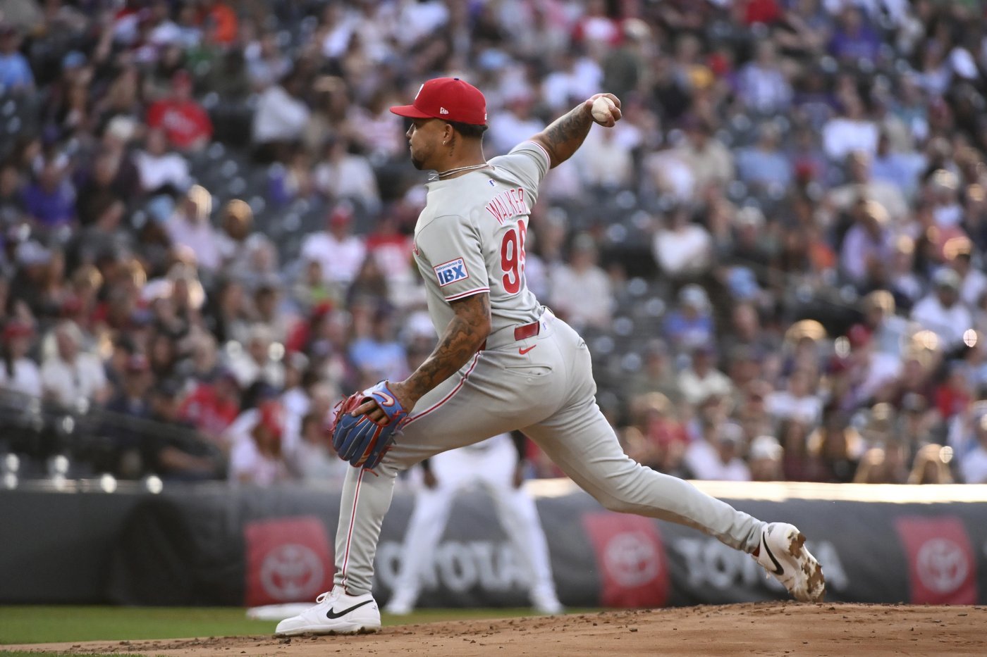 Realmuto, Turner, Harper homer to help the Phillies beat the Rockies 9-5 for 6th straight win | iNFOnews.ca