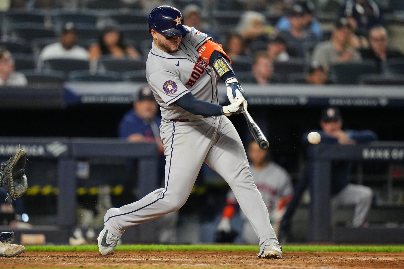 Yordan Alvarez hits go-ahead triple in 8th inning as Astros outlast Yankees 9-7 | iNFOnews.ca Yordan Alvarez hits go-ahead triple in 8th inning as Astros outlast Yankees 9-7 | iNFOnews.ca