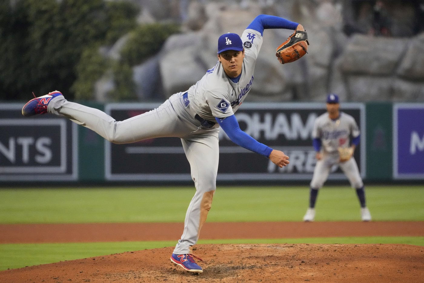 Shohei Ohtani fans Trout with 101 mph fastball and triples, but the star can't stop Dodgers' skid | iNFOnews.ca Shohei Ohtani fans Trout with 101 mph fastball and triples, but the star can't stop Dodgers' skid | iNFOnews.ca