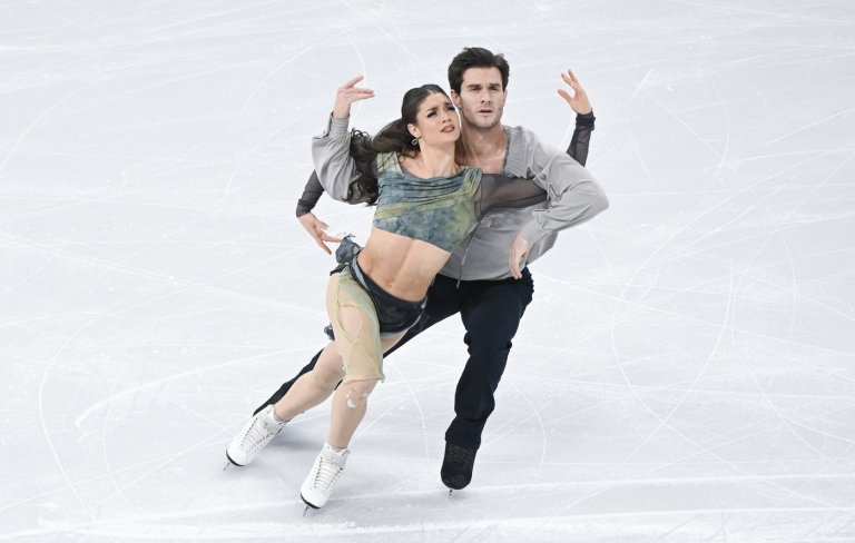 Figure skater Fournier Beaudry opens up about Sorensen allegation in Netflix doc | iNFOnews.ca
