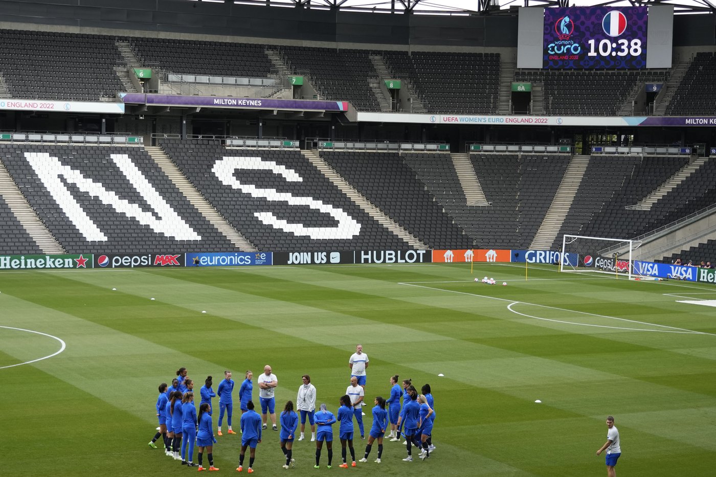 English soccer's biggest grudge match is born from a controversial and resented US-style relocation | iNFOnews.ca