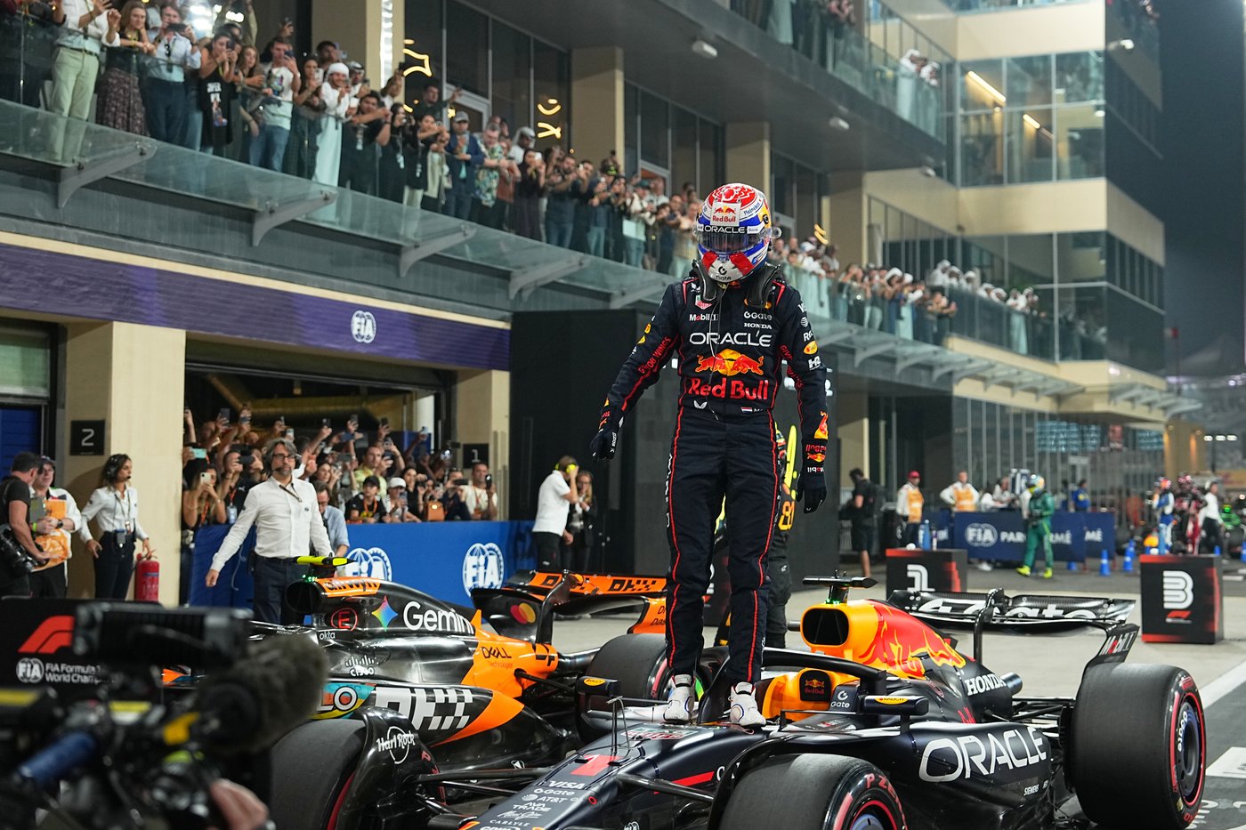 Verstappen takes pole position for F1 title-deciding Abu Dhabi GP ahead of Norris and Piastri | iNFOnews.ca