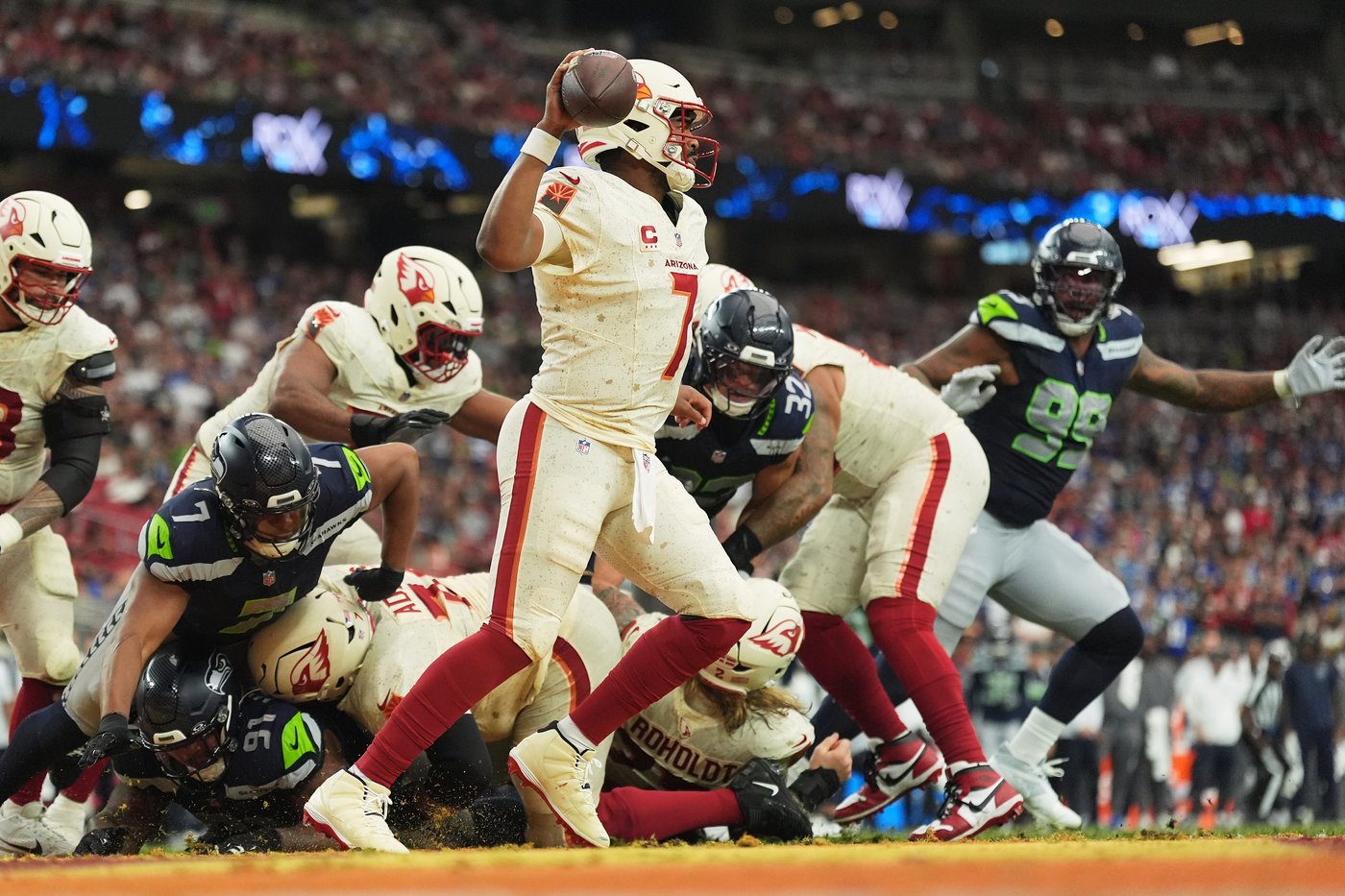 Drew Lock connects for 3 TDs with Jaxon Smith-Njigba; Seahawks roll past Cardinals 31-7 | iNFOnews.ca Drew Lock connects for 3 TDs with Jaxon Smith-Njigba; Seahawks roll past Cardinals 31-7 | iNFOnews.ca