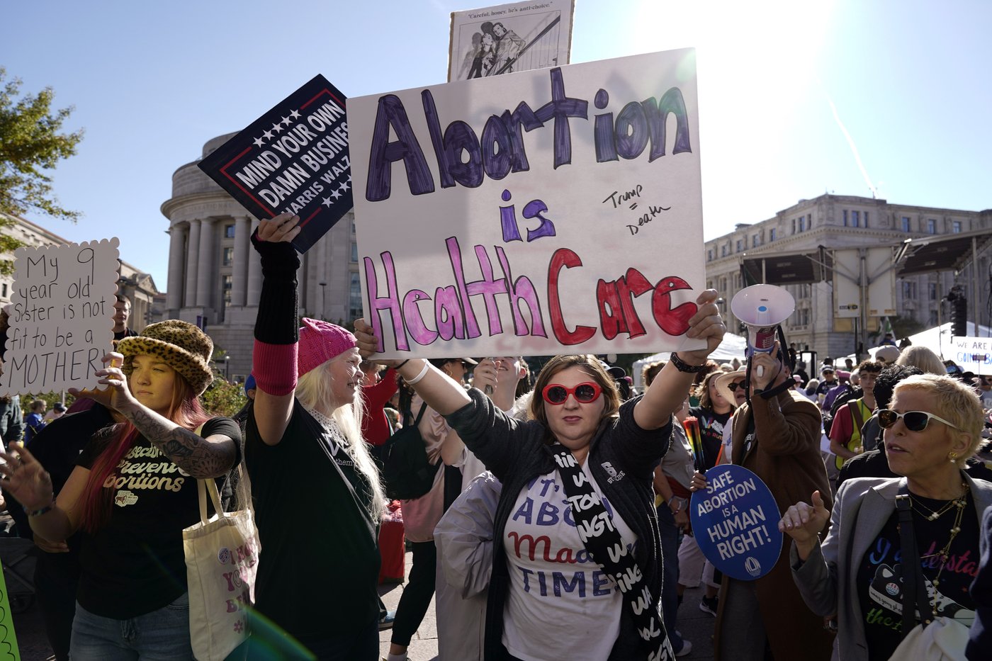 Abortion rights at forefront of Women's March rallies in runup to Election Day | iNFOnews.ca Abortion rights at forefront of Women's March rallies in runup to Election Day | iNFOnews.ca