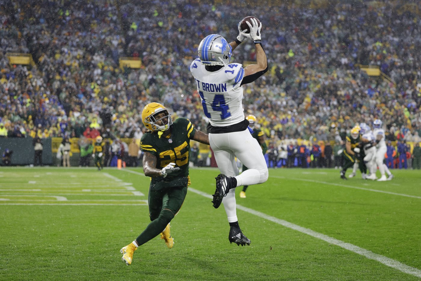 Kerby Joseph's pick-6 helps Lions beat Packers 24-14 and take command of NFC North | iNFOnews.ca Kerby Joseph's pick-6 helps Lions beat Packers 24-14 and take command of NFC North | iNFOnews.ca