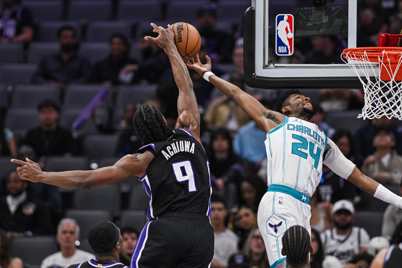 LaMelo Ball scores 30 as Hornets beat Kings 117-109 | iNFOnews.ca LaMelo Ball scores 30 as Hornets beat Kings 117-109 | iNFOnews.ca