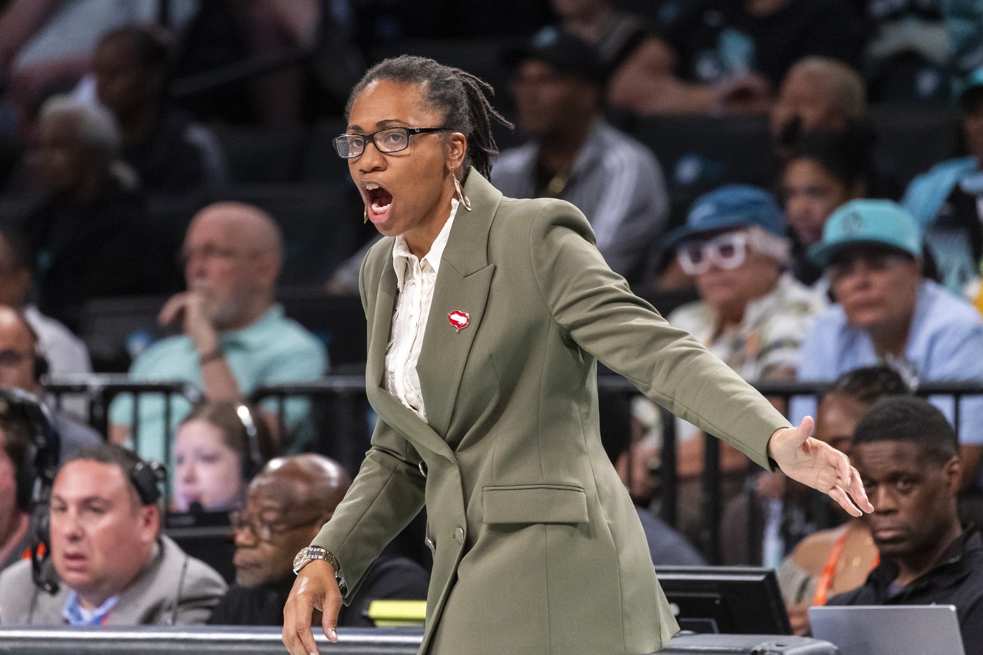 Dream fire Tanisha Wright in WNBA's 3rd coach firing since playoffs began | iNFOnews.ca