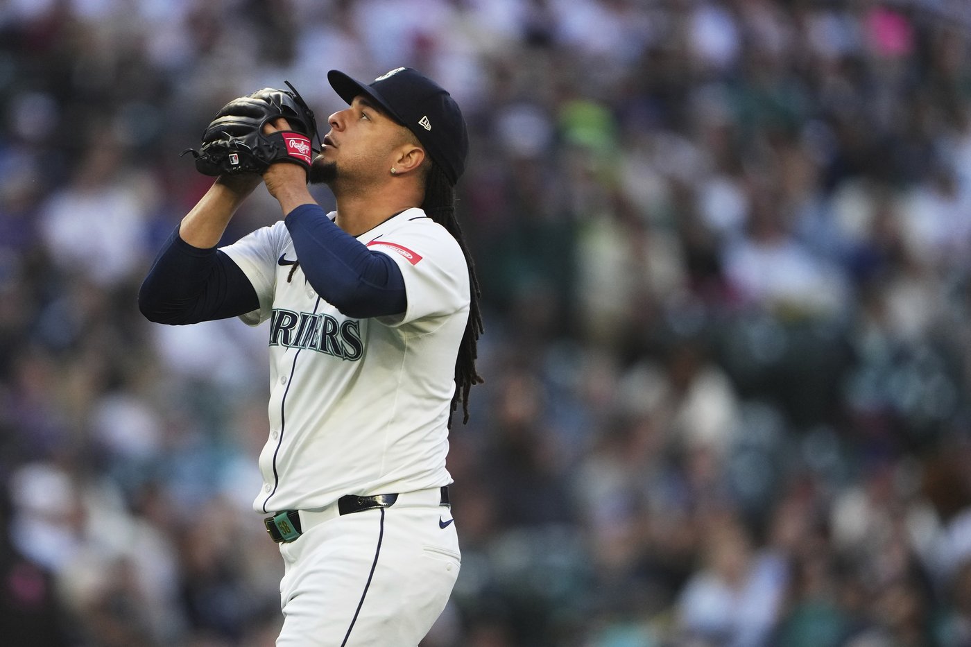 Polanco homers twice to help the Mariners rout the Marlins, 14-0 | iNFOnews.ca
