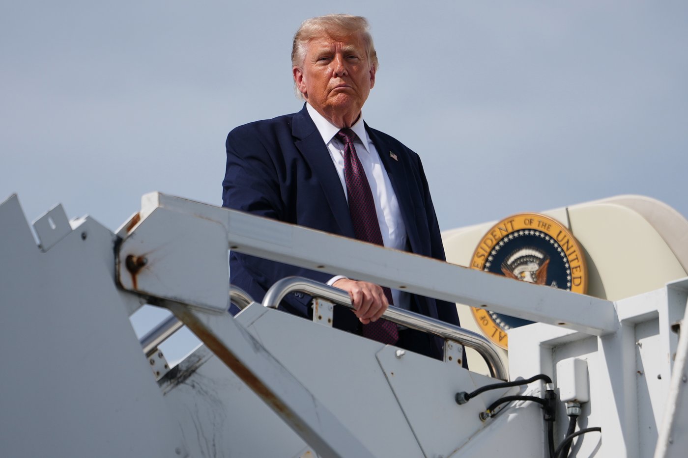 Michigan Senate candidate accuses Trump of keeping Canada-US bridge closed to help donor | iNFOnews.ca Michigan Senate candidate accuses Trump of keeping Canada-US bridge closed to help donor | iNFOnews.ca