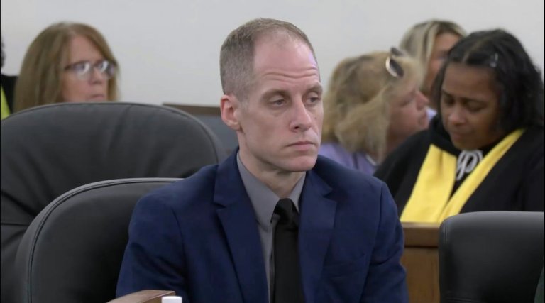 Former 'American Idol' singer Caleb Flynn is on trial in wife's killing. He says a burglar did it | iNFOnews.ca