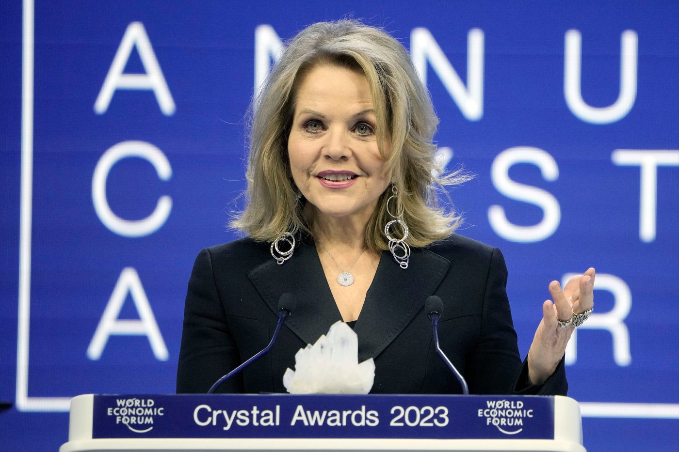 Renée Fleming, Béla Fleck to perform together at Carnegie Hall after dropping out of Kennedy Center | iNFOnews.ca