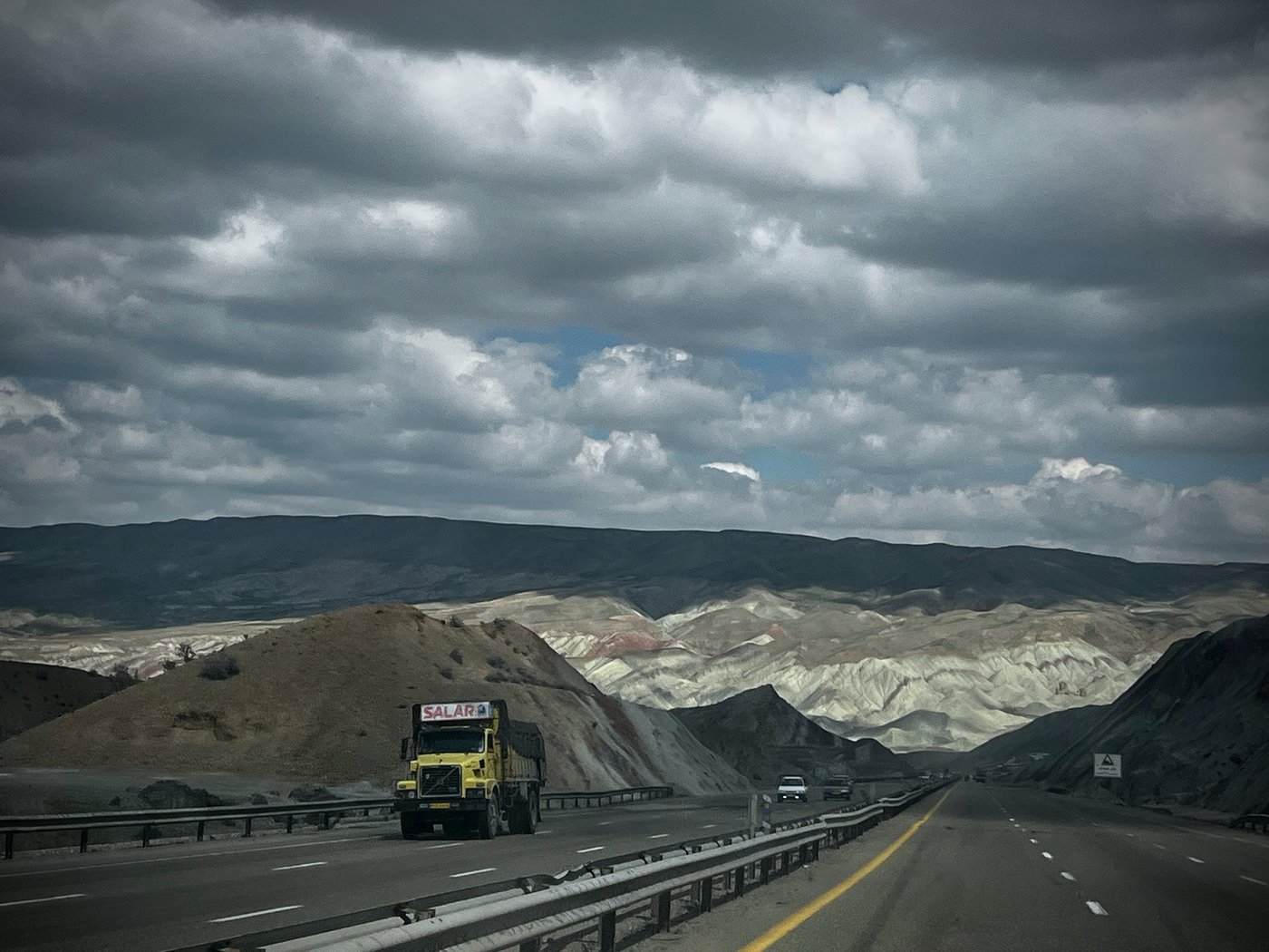 Photos from Iran's roadside, from Tehran to the Turkish border | iNFOnews.ca