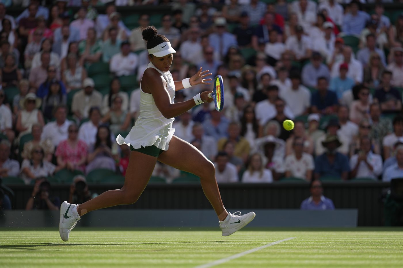 Naomi Osaka overpowers Aryna Sabalenka to reach the Wimbledon quarterfinals | iNFOnews.ca Naomi Osaka overpowers Aryna Sabalenka to reach the Wimbledon quarterfinals | iNFOnews.ca