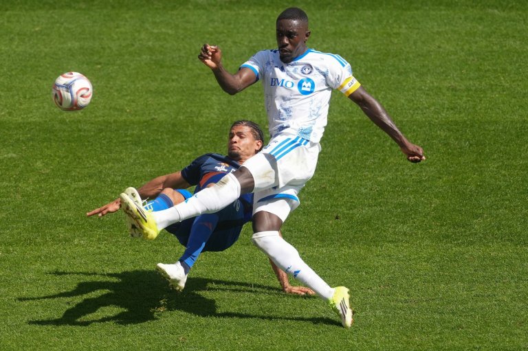 Miles Robinson and Chris Richards both injured, leaving US central defense shorthanded | iNFOnews.ca