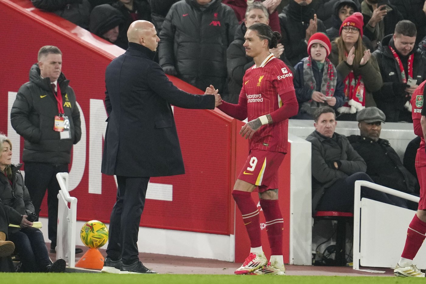 Trip to Man City extends tough run for Liverpool as Arsenal enters Premier League title talk | iNFOnews.ca