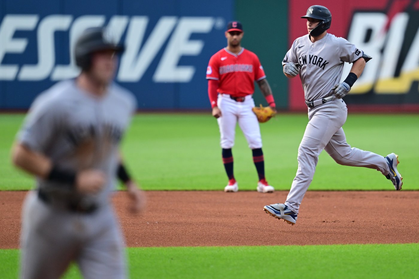 Cody Bellinger's 2-run single with bases loaded in 10th propels Yankees to 7-5 win over Guardians | iNFOnews.ca
