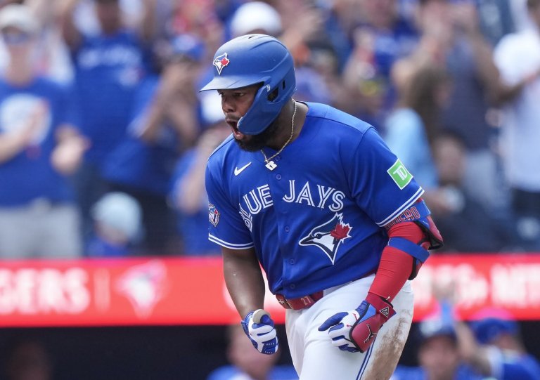 Guerrero hits first homer of season at Rogers Centre as Blue Jays crush Orioles 8-1 | iNFOnews.ca