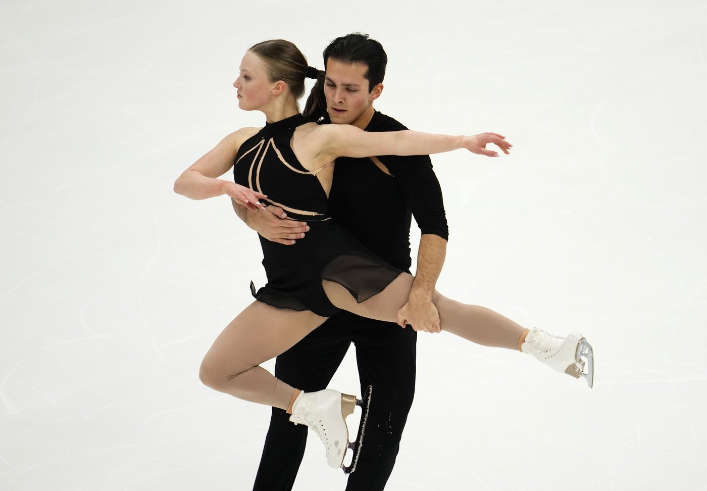 World junior champs Kemp, Elizarov start road to 2030 Olympics at Skate Canada | iNFOnews.ca