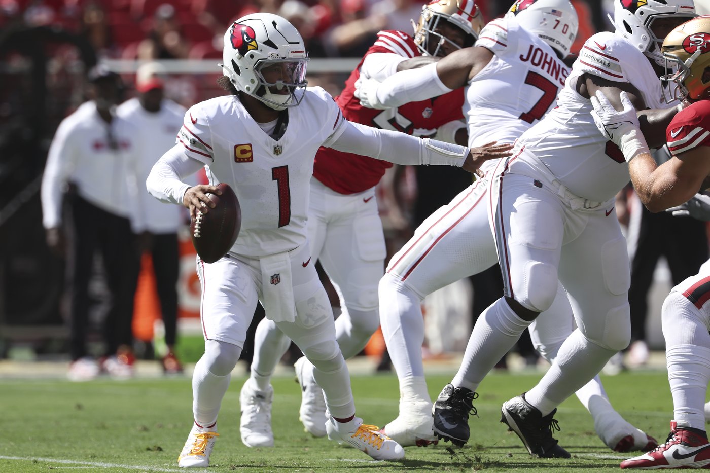 Kyler Murray rallies the Cardinals past the 49ers, 24-23 | iNFOnews.ca Kyler Murray rallies the Cardinals past the 49ers, 24-23 | iNFOnews.ca