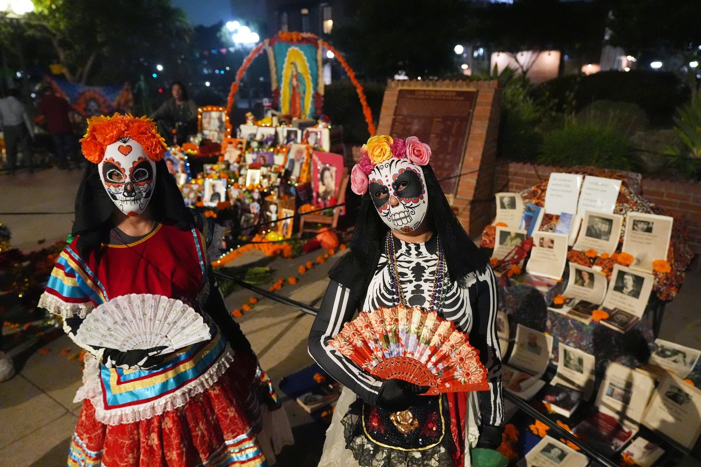 Mexican Americans balance tradition and modernity in Day of the Dead celebrations | iNFOnews.ca Mexican Americans balance tradition and modernity in Day of the Dead celebrations | iNFOnews.ca