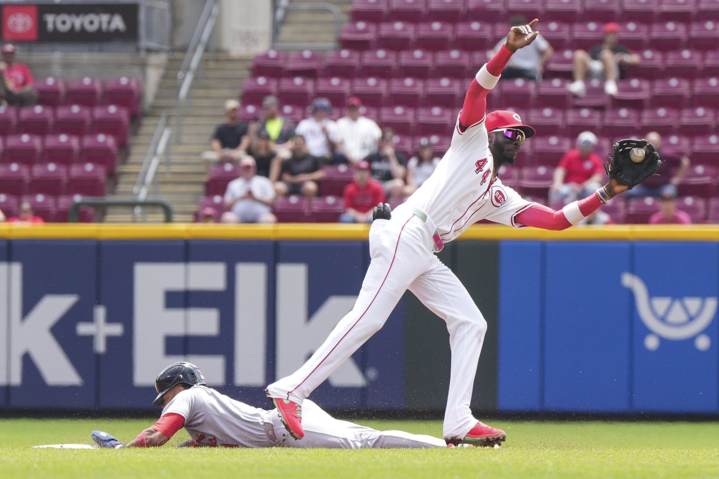 Scott, Nootbar, Winn hit consecutive homers, Cards beat Reds 6-0 and stop Cincy's 5-game win streak | iNFOnews.ca Scott, Nootbar, Winn hit consecutive homers, Cards beat Reds 6-0 and stop Cincy's 5-game win streak | iNFOnews.ca