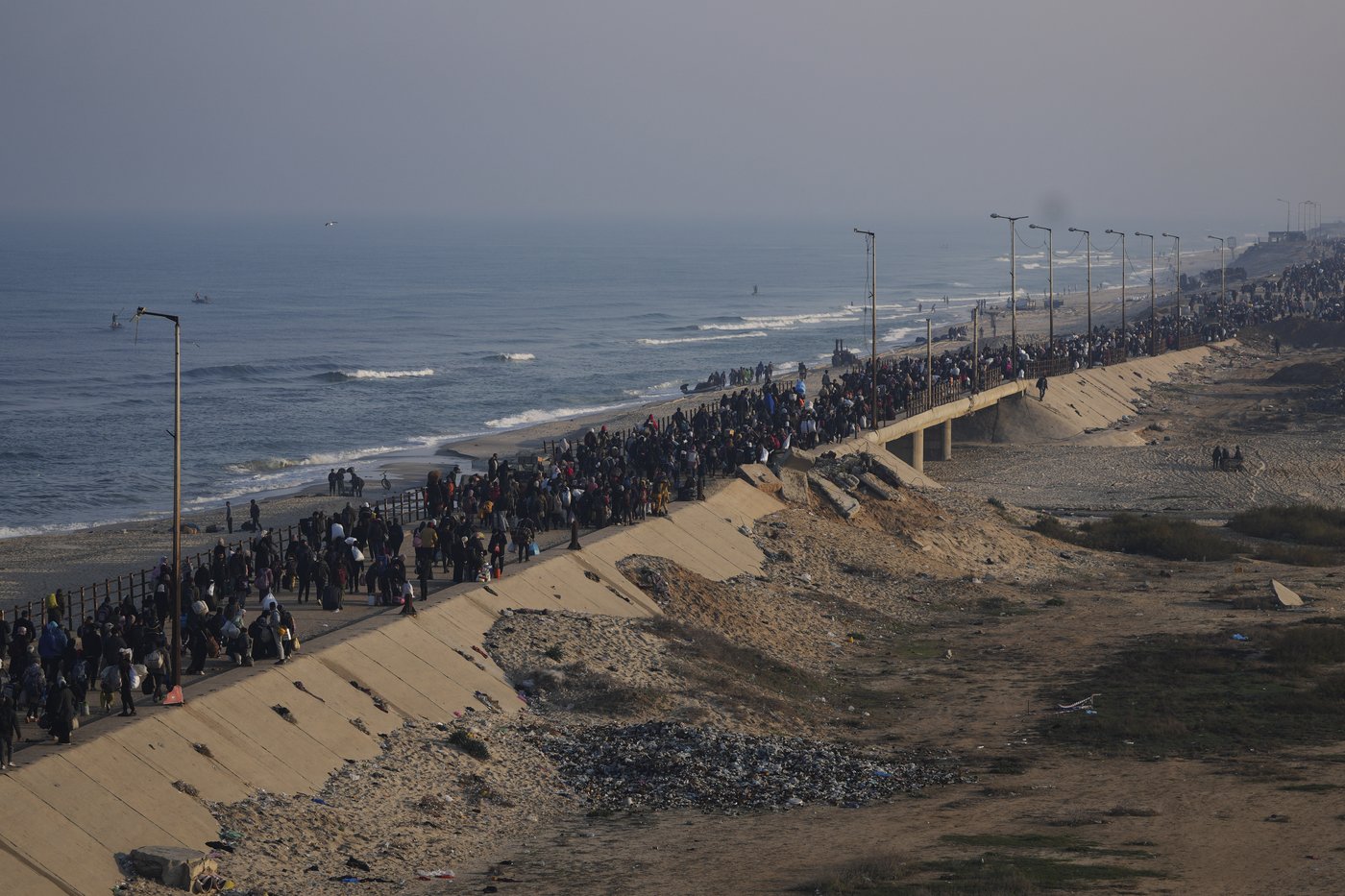Palestinians' return to northern Gaza complicates Netanyahu's war aims | iNFOnews.ca