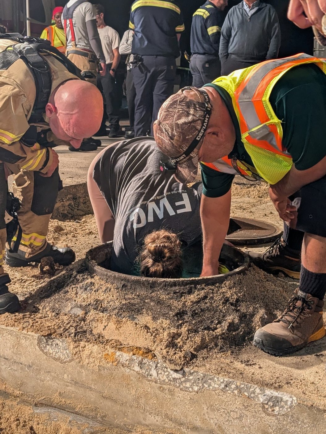 A 410-pound manatee rescued from a Florida storm drain is recovering at SeaWorld Orlando | iNFOnews.ca