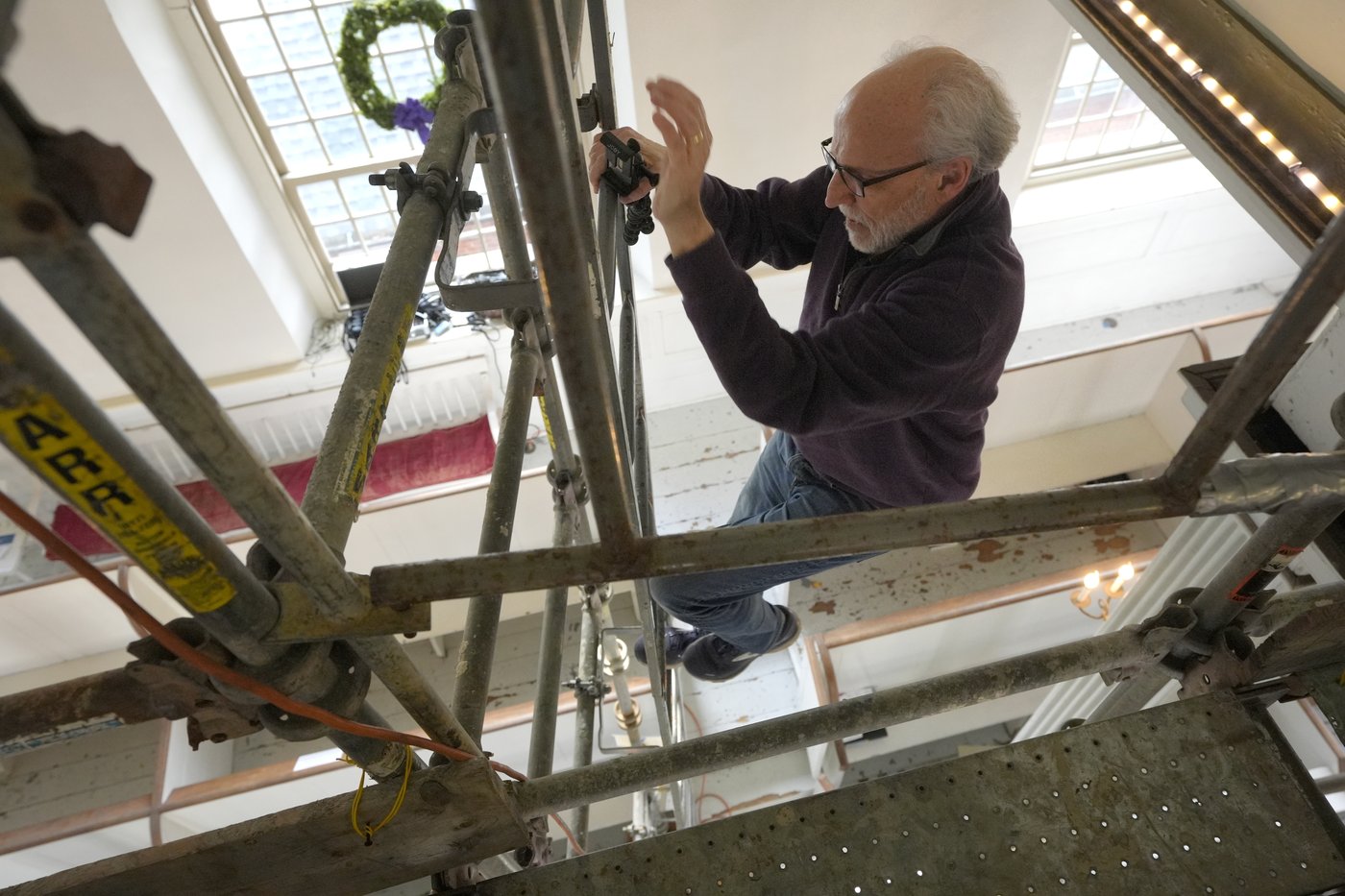 Centuries-old angels uncovered at Boston church made famous by Paul Revere | iNFOnews.ca