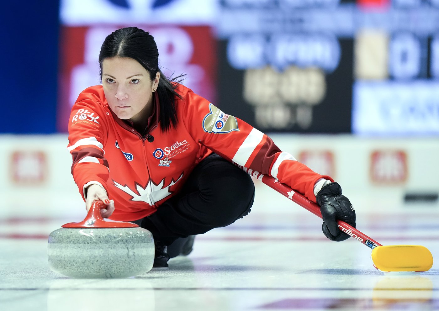 Einarson, Peterson, Sturmay and Black secure playoff spots at the Scotties | iNFOnews.ca