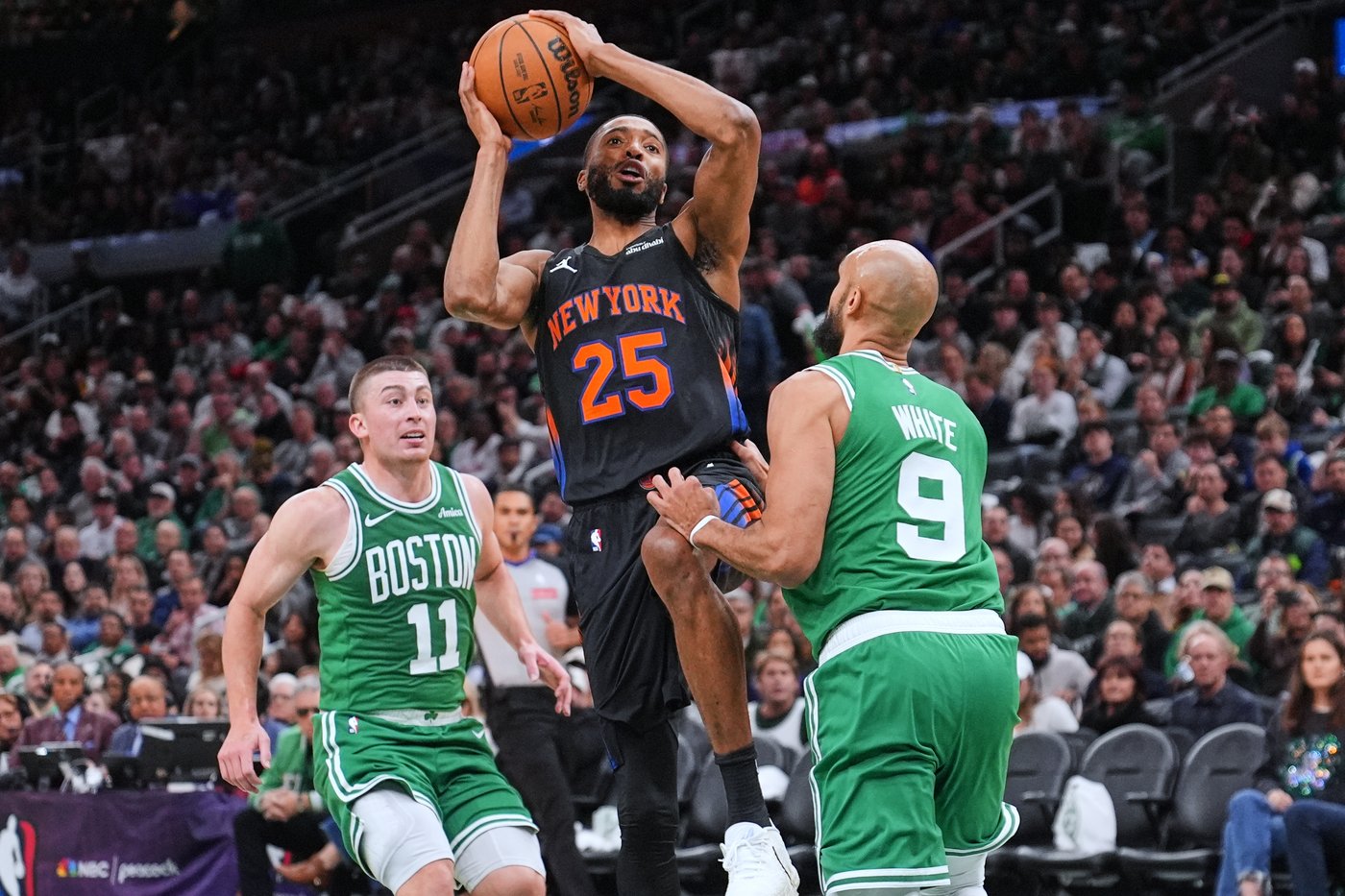 Celtics hold off late Knicks charge to win 123-117 in rematch of East semifinal | iNFOnews.ca Celtics hold off late Knicks charge to win 123-117 in rematch of East semifinal | iNFOnews.ca