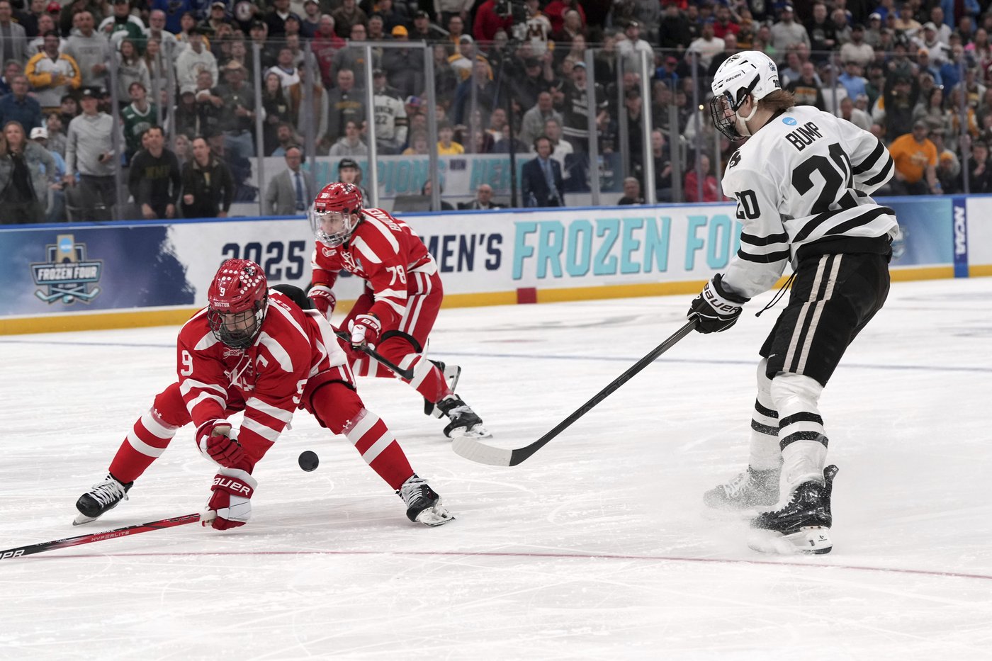 Blackhawks agree to terms with Ryan Greene on a 3-year contract | iNFOnews.ca Blackhawks agree to terms with Ryan Greene on a 3-year contract | iNFOnews.ca