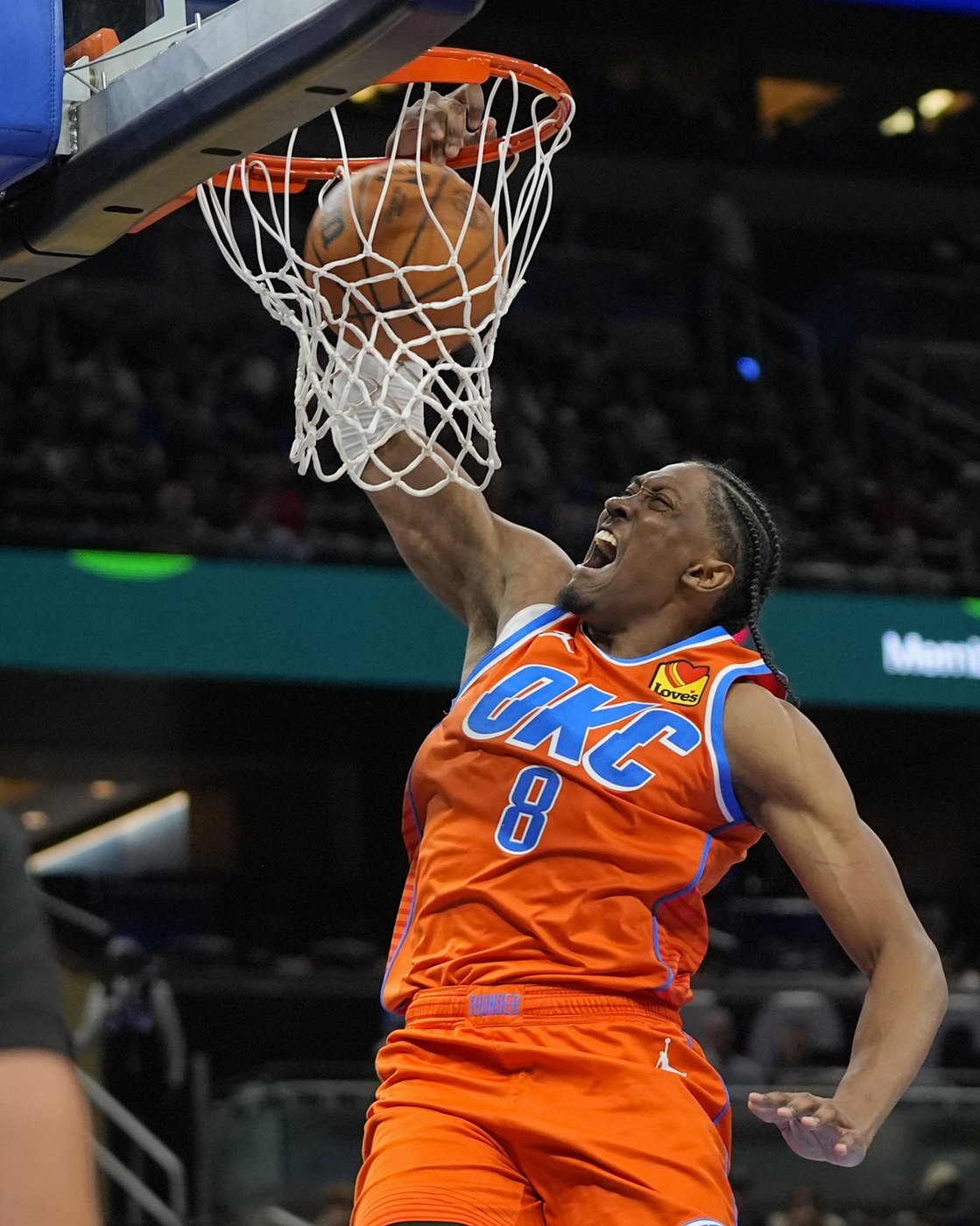 Thunder hold off Orlando's comeback bid, beat the Magic 105-99 behind Gilgeous-Alexander, Williams | iNFOnews.ca