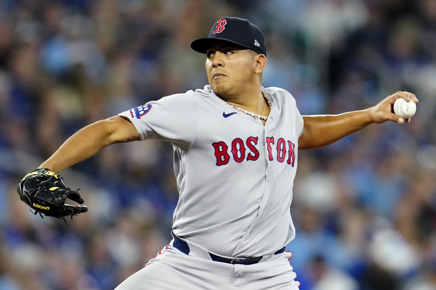 Suarez shines as Red Sox blank Blue Jays 5-0 in three-game series opener | iNFOnews.ca