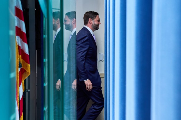For Vance and Rubio, the road to 2028 takes a turn through the White House briefing room | iNFOnews.ca