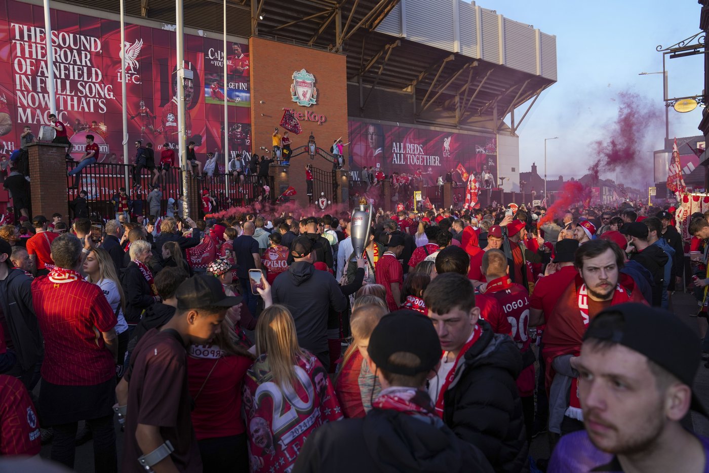 PHOTO COLLECTION: Liverpool Clinch Premier League Title | iNFOnews.ca
