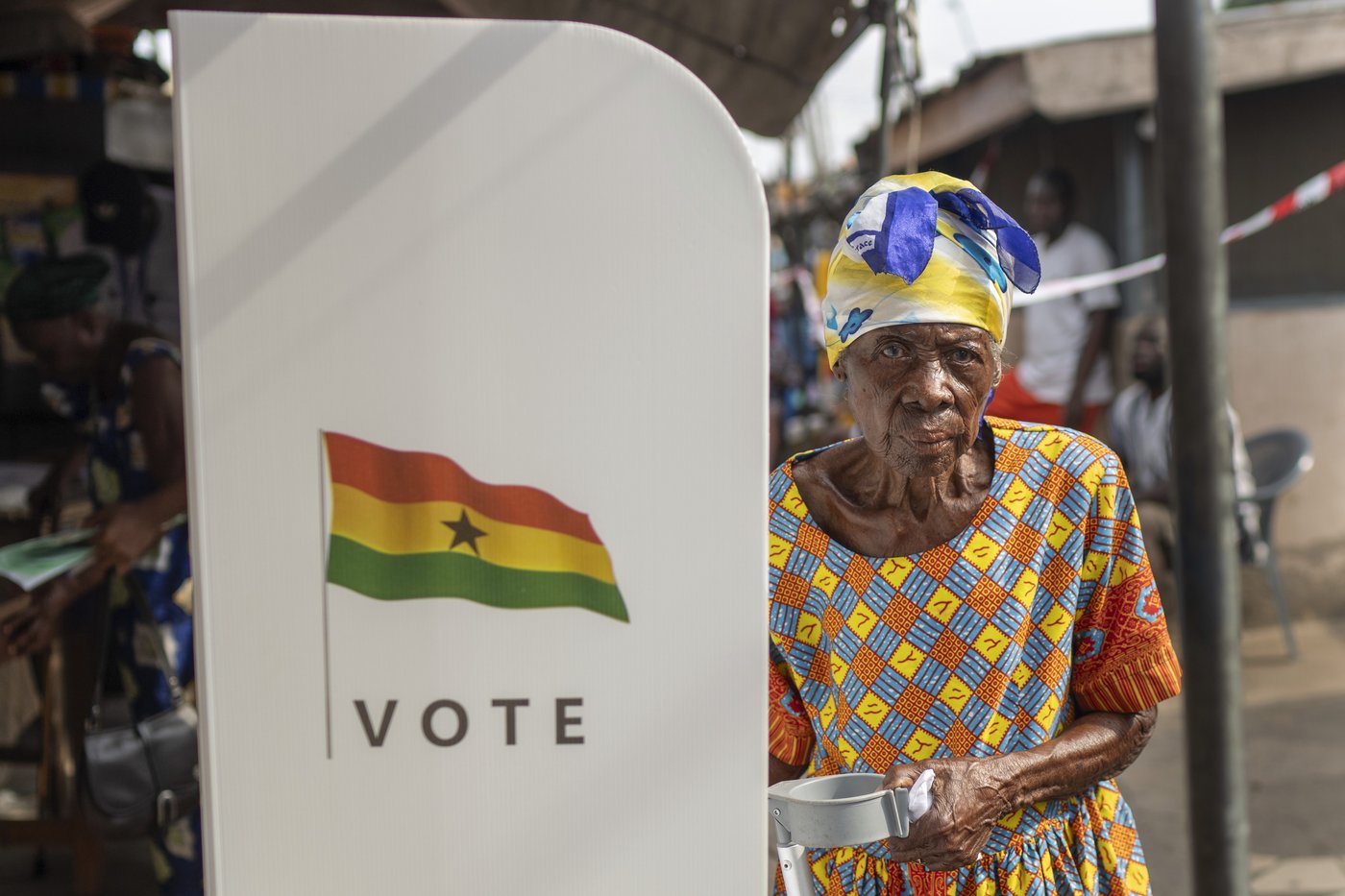 Polls close in Ghana's general election in the shadow of the worst economic crisis in a generation | iNFOnews.ca Polls close in Ghana's general election in the shadow of the worst economic crisis in a generation | iNFOnews.ca