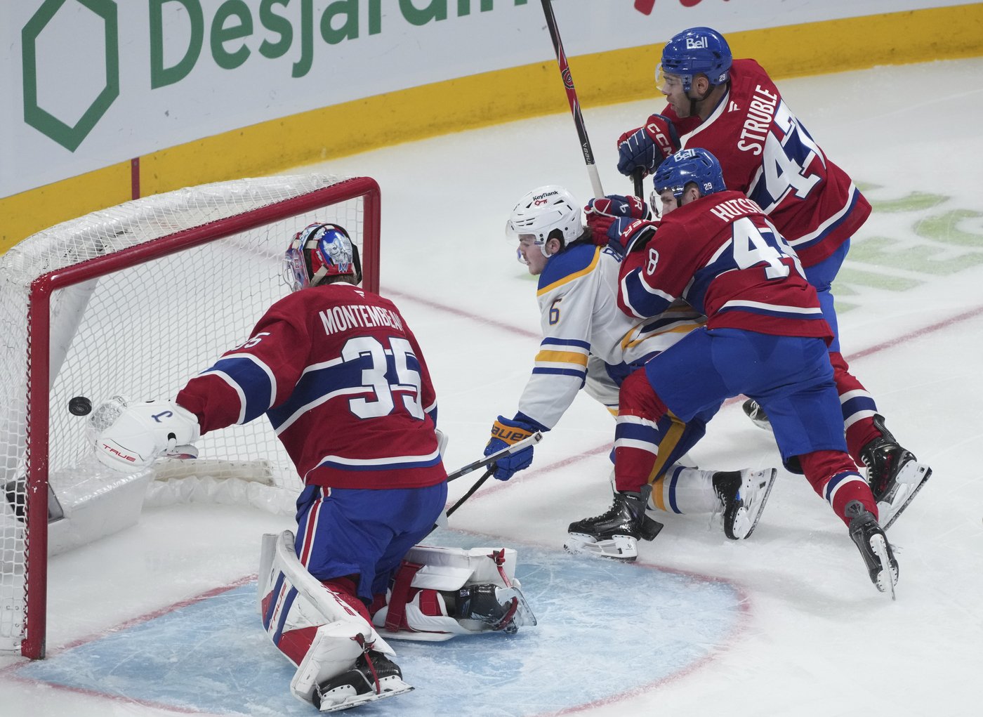 Sabres hold off Canadiens' comeback bid, continue scorching run | iNFOnews.ca