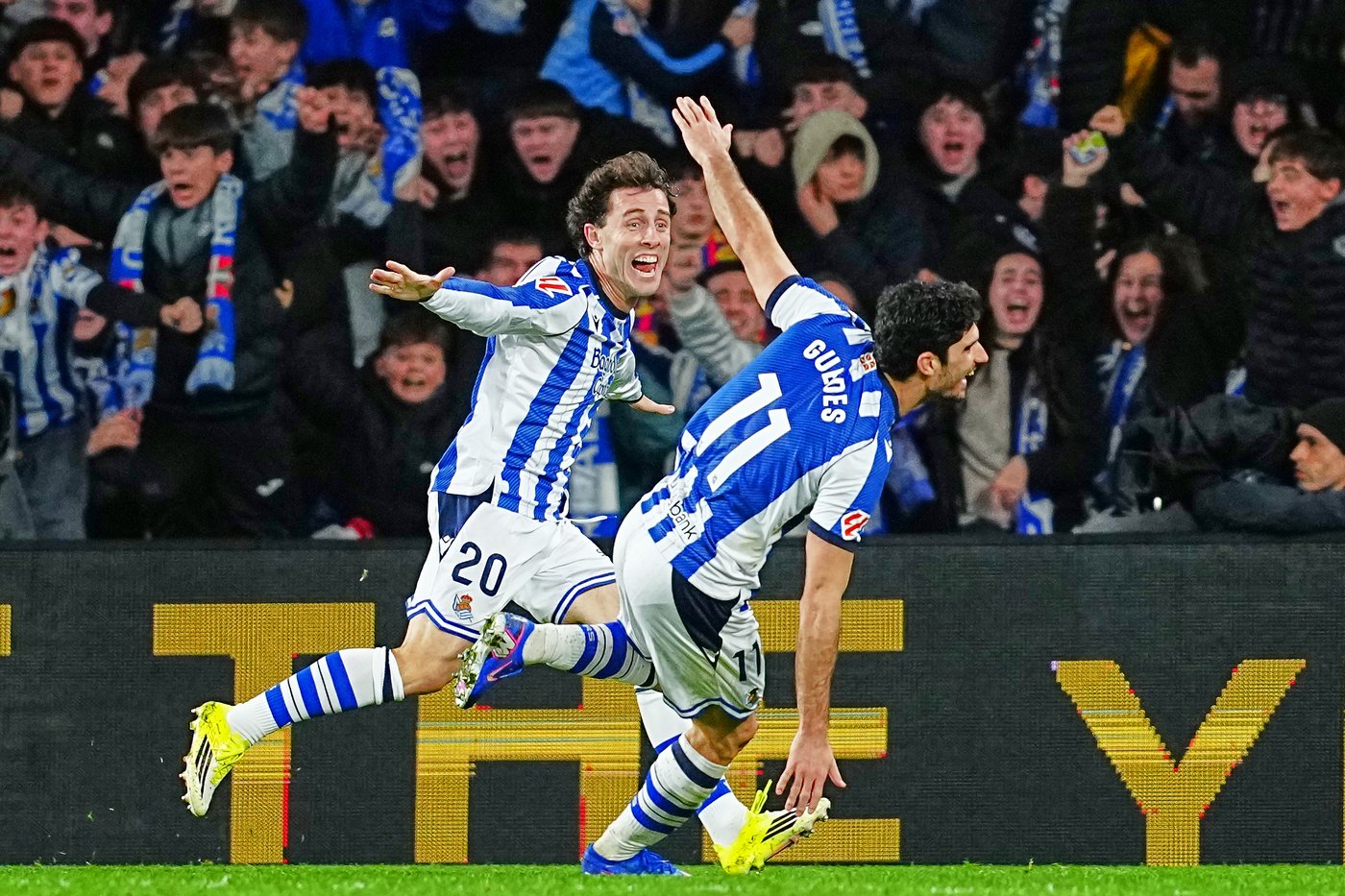 Barcelona's 11-game winning streak ends with 2-1 loss at Real Sociedad in Spanish league | iNFOnews.ca Barcelona's 11-game winning streak ends with 2-1 loss at Real Sociedad in Spanish league | iNFOnews.ca