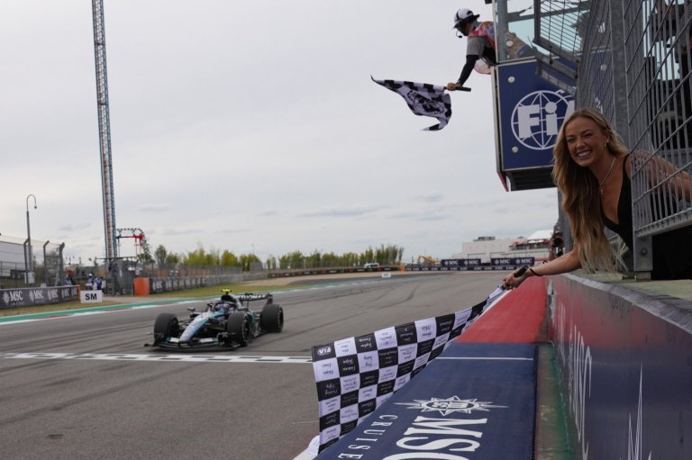 Kimi Antonelli wins dominant US Grand Prix and tightens his grip on historic F1 title chase | iNFOnews.ca