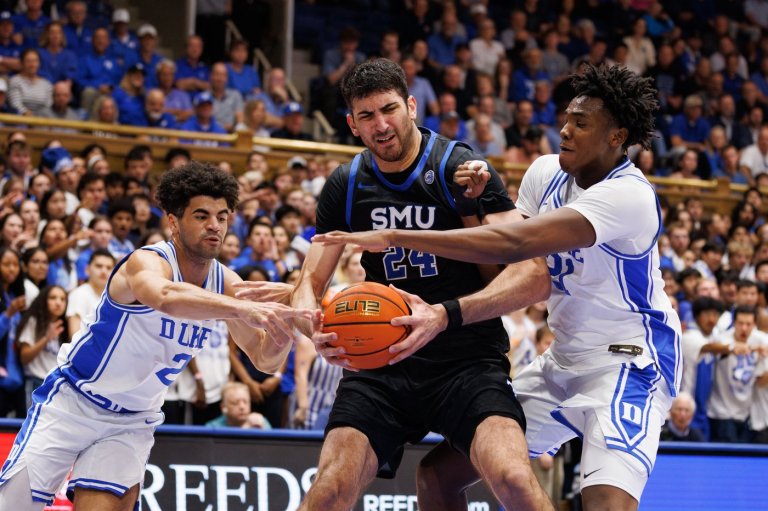 Evans scores 21, has key late 3 to help No. 6 Duke beat No. 24 SMU 82-75 | iNFOnews.ca