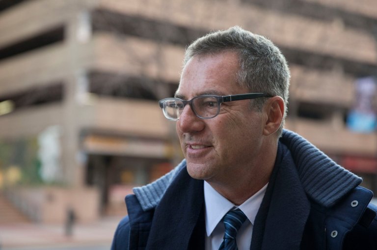 Chairman of prominent law firm Paul Weiss resigns after release of emails linking him to Epstein | iNFOnews.ca