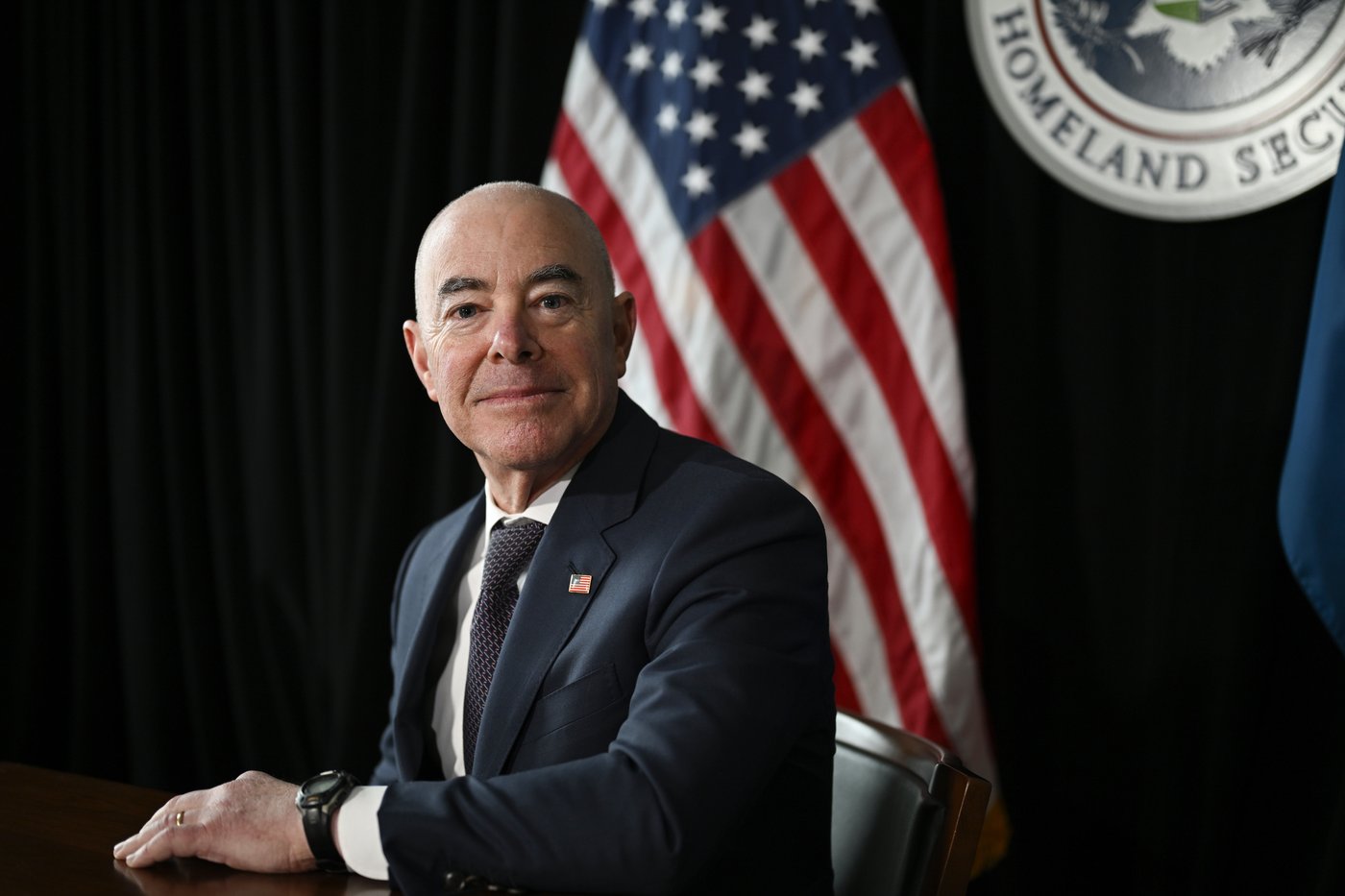 This is what the Homeland Security secretary has to say about his border record | iNFOnews.ca