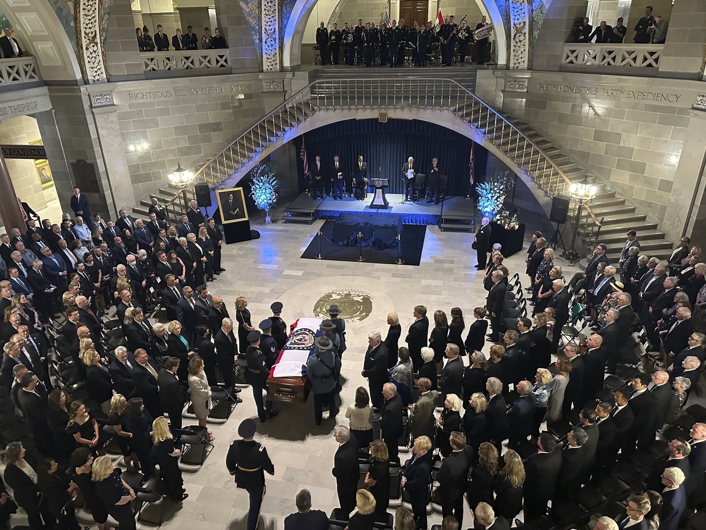 Four-term US Sen. Christopher 'Kit' Bond remembered for training a generation of Missouri leaders | iNFOnews.ca