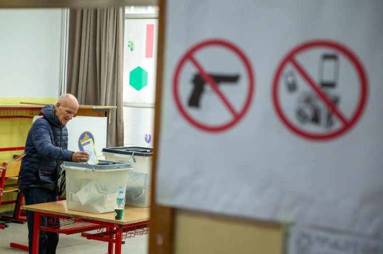 Kosovo holds municipal elections with the governing party aiming for Pristina city hall | iNFOnews.ca