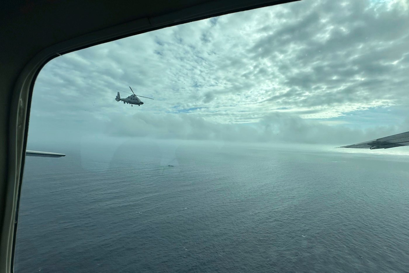 The Philippines protests China's floating 'structure' on the disputed South China Sea shoal | iNFOnews.ca