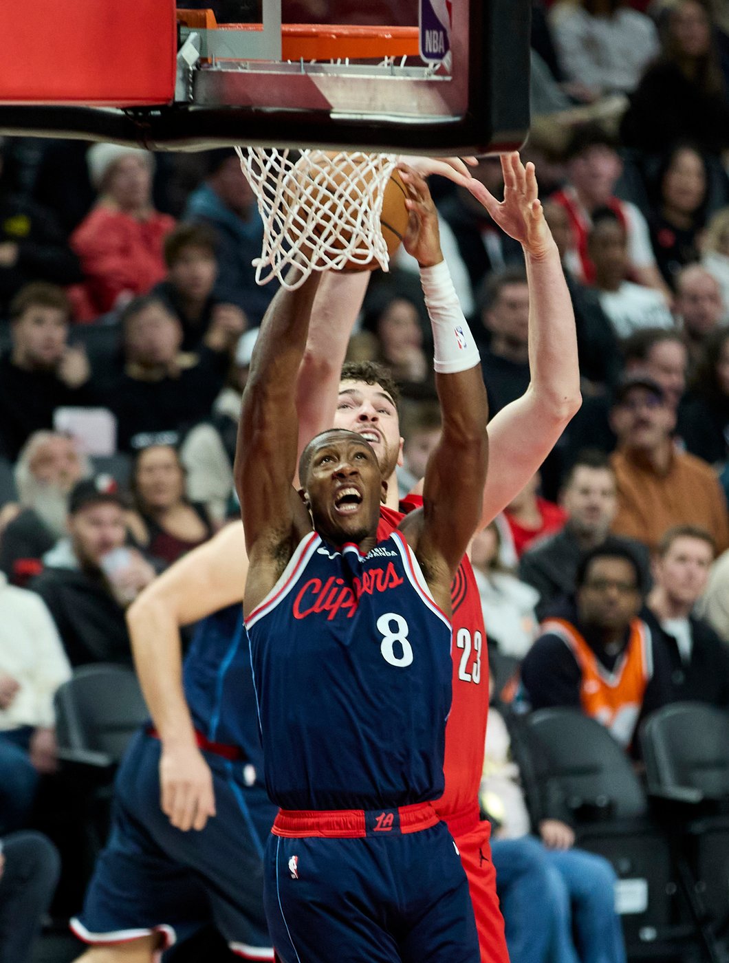 James Harden and Brook Lopez lead Clippers to third straight win | iNFOnews.ca James Harden and Brook Lopez lead Clippers to third straight win | iNFOnews.ca