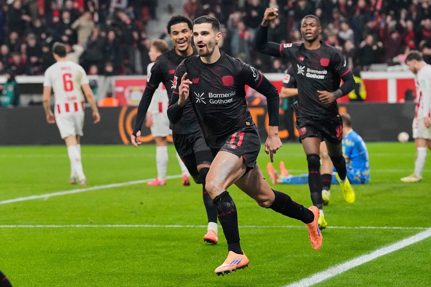 Terrier's spectacular backheel sets up Leverkusen's derby win over Cologne | iNFOnews.ca Terrier's spectacular backheel sets up Leverkusen's derby win over Cologne | iNFOnews.ca
