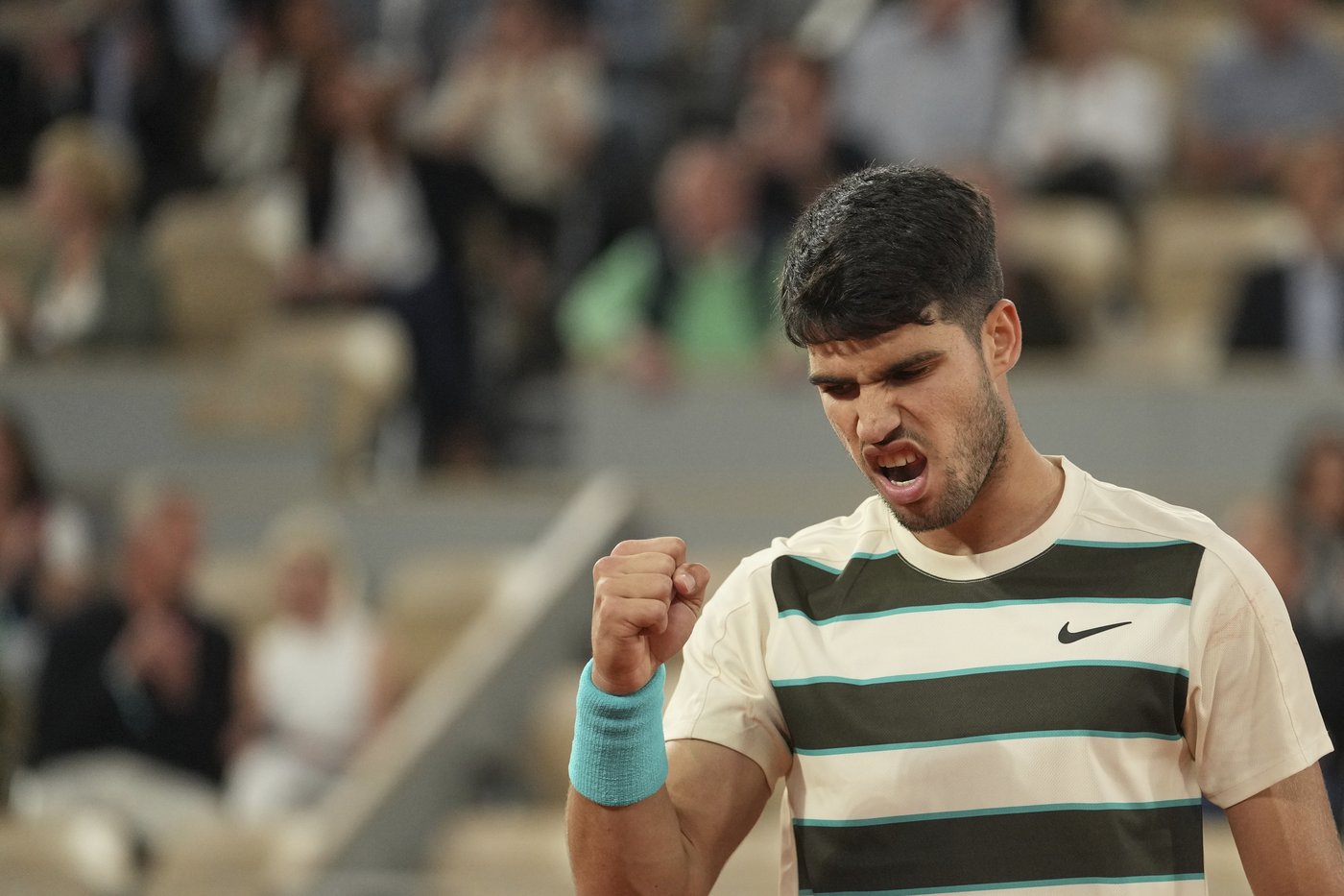 PHOTO COLLECTION: Best of French Open Tennis Semifinals | iNFOnews.ca